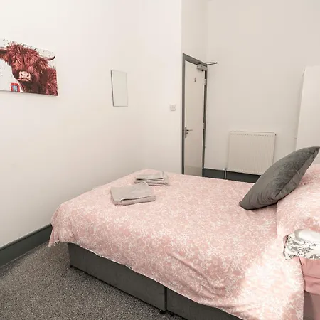 Beautiful 2 Bedroom Apartment In Флитвуд Экстерьер фото