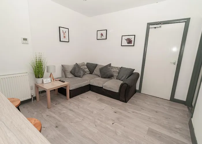 Beautiful 2 Bedroom Apartment In Fleetwood