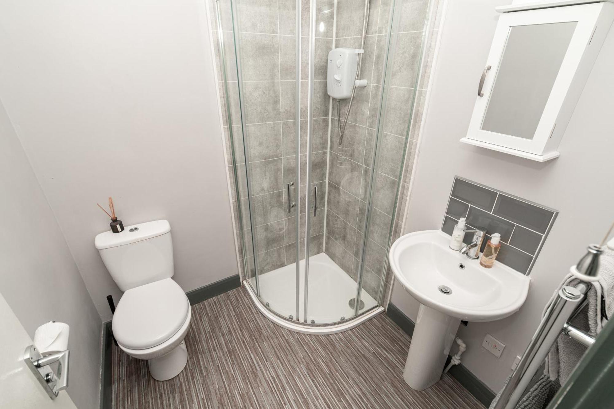 Beautiful 2 Bedroom In * Fleetwood